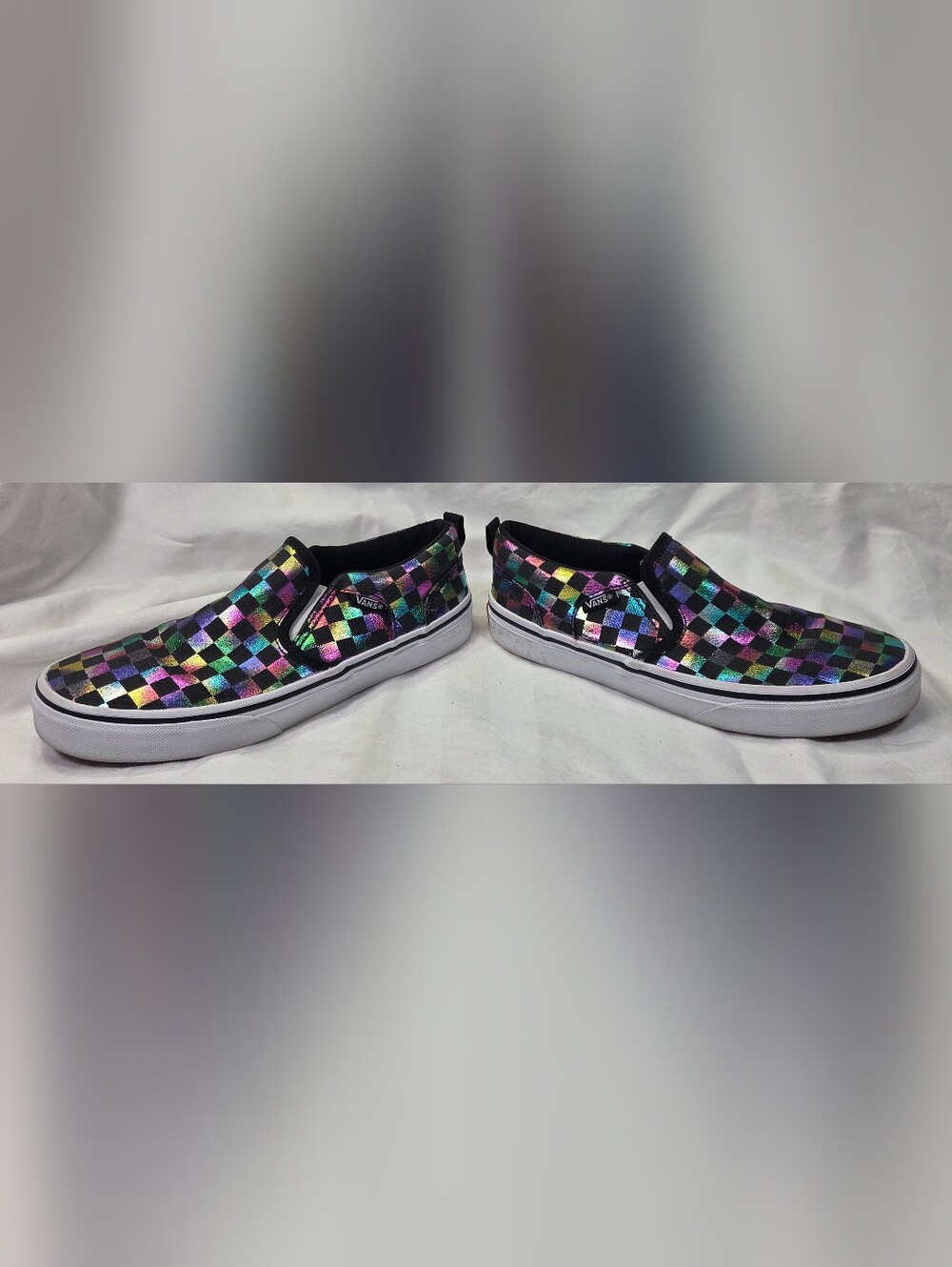Vans Kids Slip-On Sneakers Black with Iridescent Rainbow Checkerboard Girl Sz 4 - Picture 9 of 12